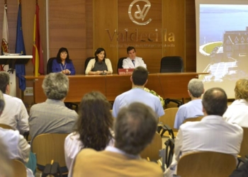 Santander y los médicos de la ciudad colaboran en la captación de congresos