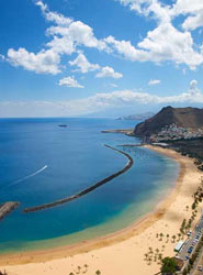 Las patronales canarias advierten del ‘error fatal’ que supondría implantar una tasa turística en el Archipiélago